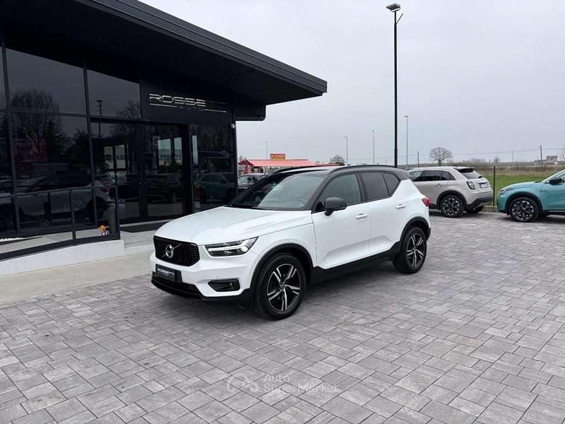 Usata Volvo XC40 R-Design 150 CV (110 kW) 2018 Bianco SUV