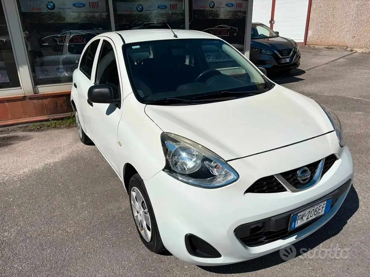 Usata Nissan Micra 80 CV (58 kW) 2017 Bianco Utilitaria