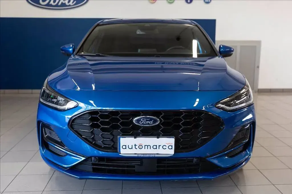 Usata Ford Focus ST-Line 125 CV (91 kW) 2022 Blu metallizzato Berlina
