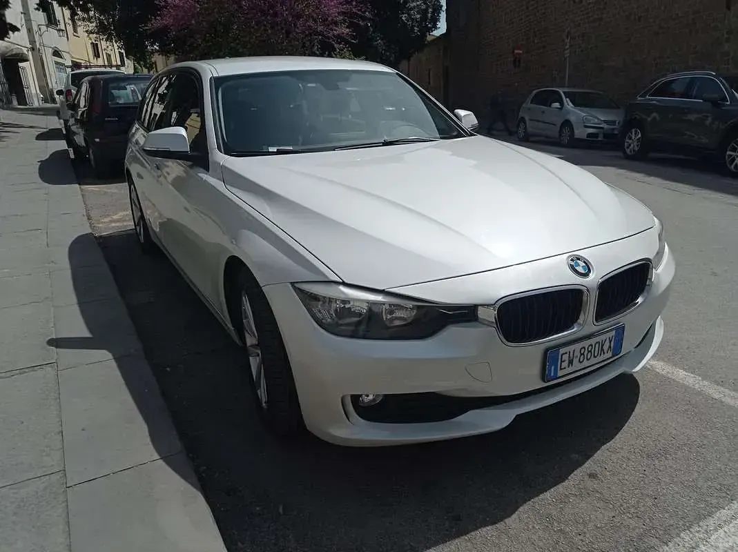Begagnad BMW 320 184 HK (135 kW) 2014 Vit Kombi