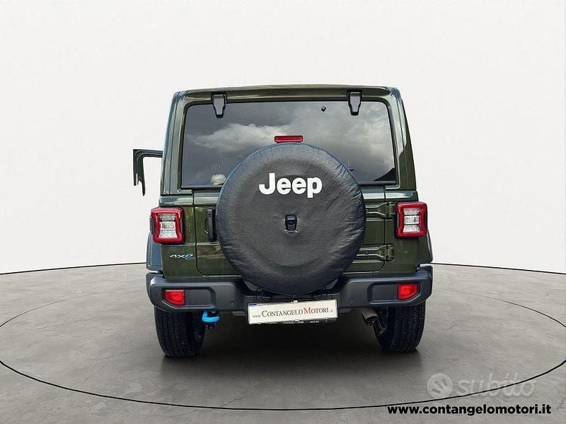 Usata Jeep Wrangler Unlimited Sahara 272 CV (200 kW) 2022 Verde scuro SUV