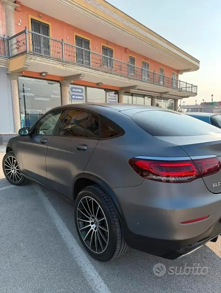 Usata Mercedes GLC200 Premium Plus 163 CV (119 kW) 2020 Grigio SUV