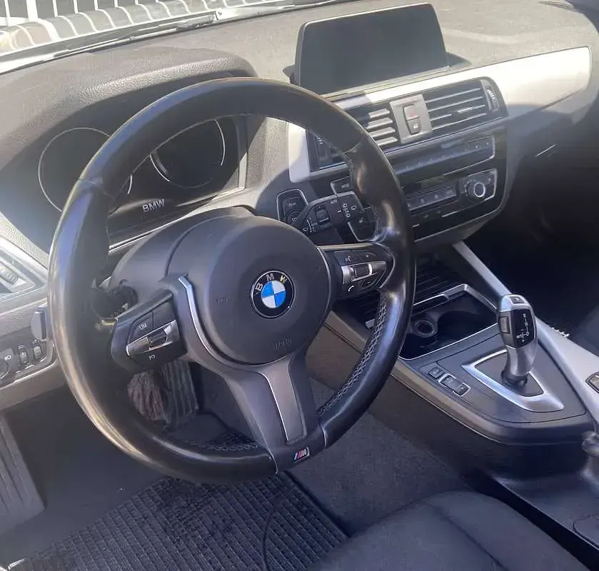 Usata BMW 118 Efficient Dynamics 150 CV (110 kW) 2019 Argento Utilitaria