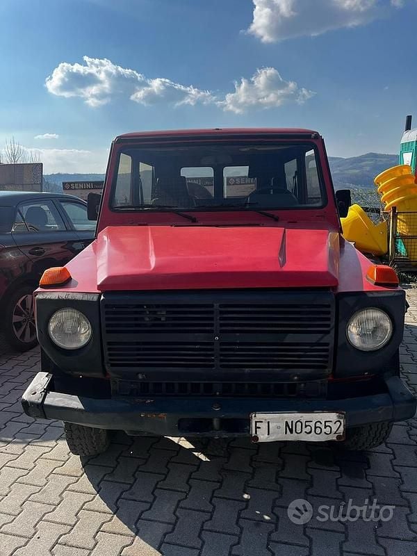 Rosso Usata 1981 Mercedes G240 SUV | 5700 € - Immagine 1/4