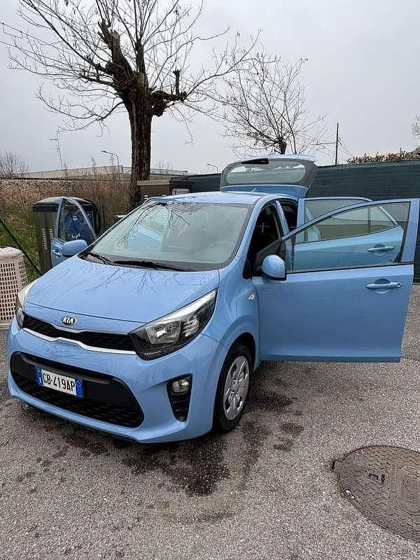 Usata Kia Picanto 67 CV (49 kW) 2020 Blu/azzurro Utilitaria