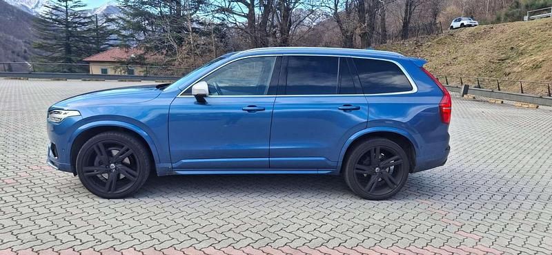 Usata Volvo XC90 224 CV (164 kW) 2016 Blu/azzurro SUV