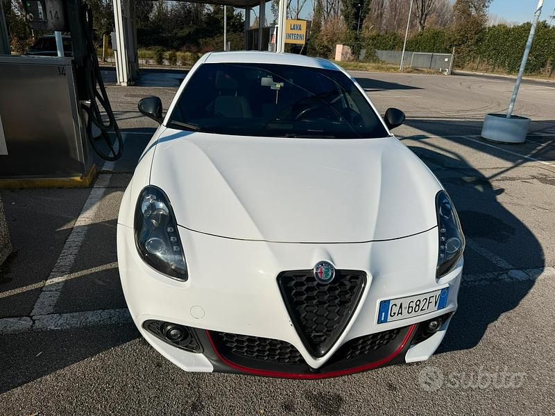 Usata Alfa Romeo Giulietta 120 CV (88 kW) 2020 Utilitaria