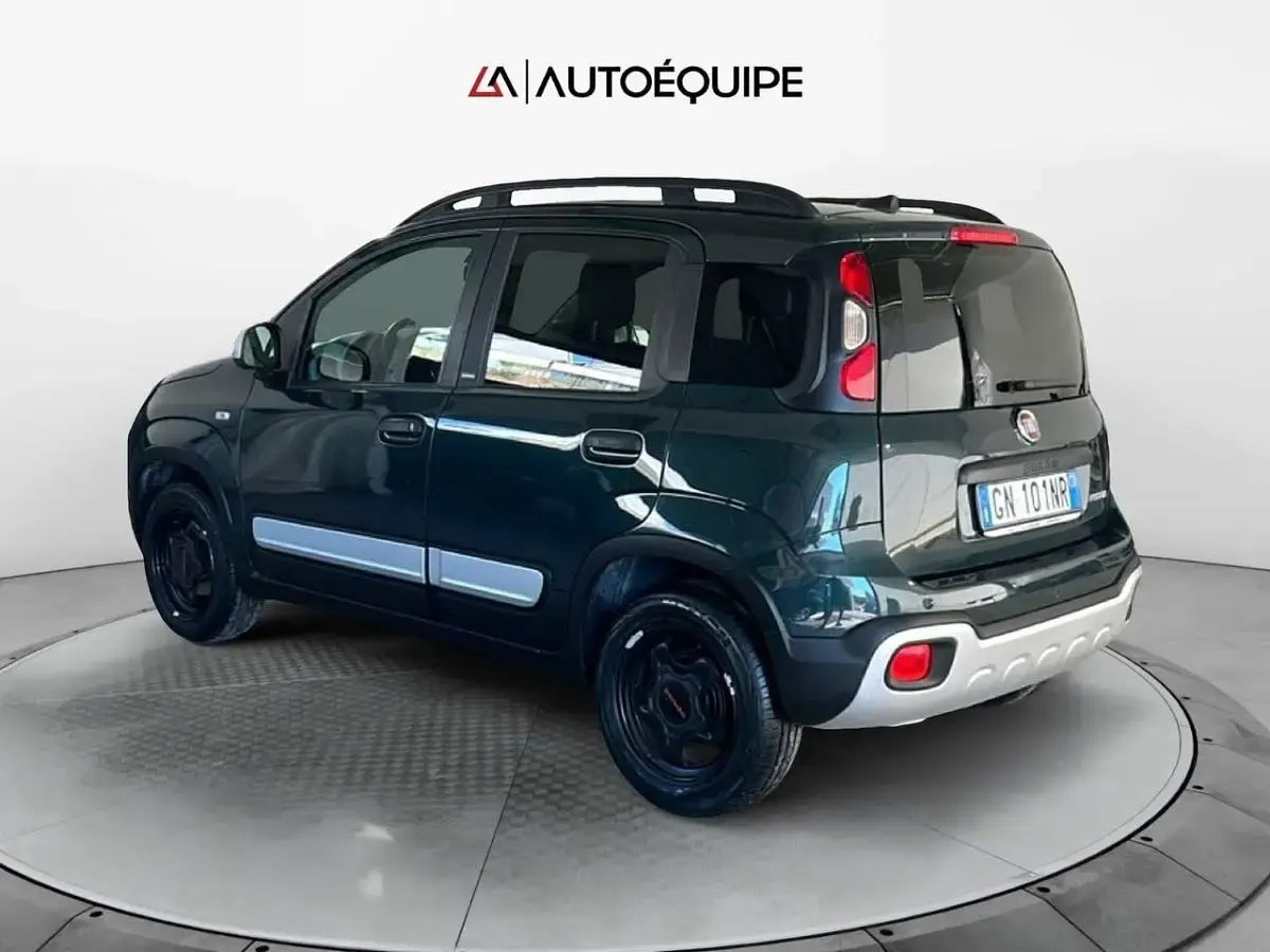 Usata Fiat Panda Cross Cross 69 CV (50 kW) 2023 Nero Utilitaria