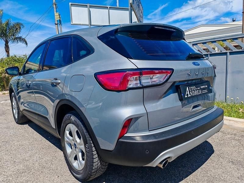 Usata Ford Kuga Titanium 120 CV (88 kW) 2022 Grigio SUV