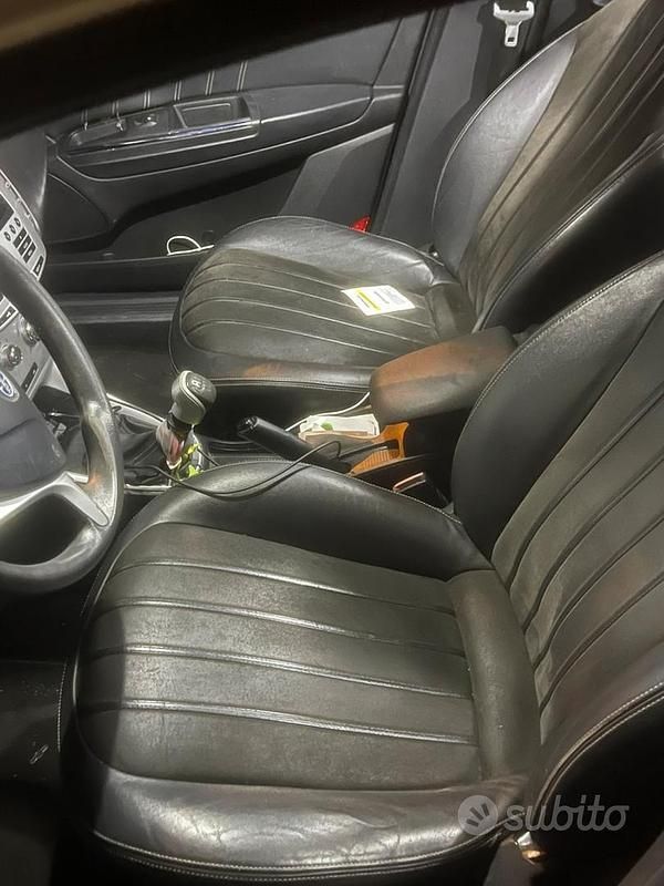 Usata Lancia Delta 2013 Bianco Utilitaria