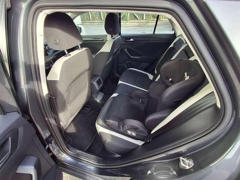 Usata VW T-Roc Advance 116 CV (85 kW) 2020 Grigio SUV