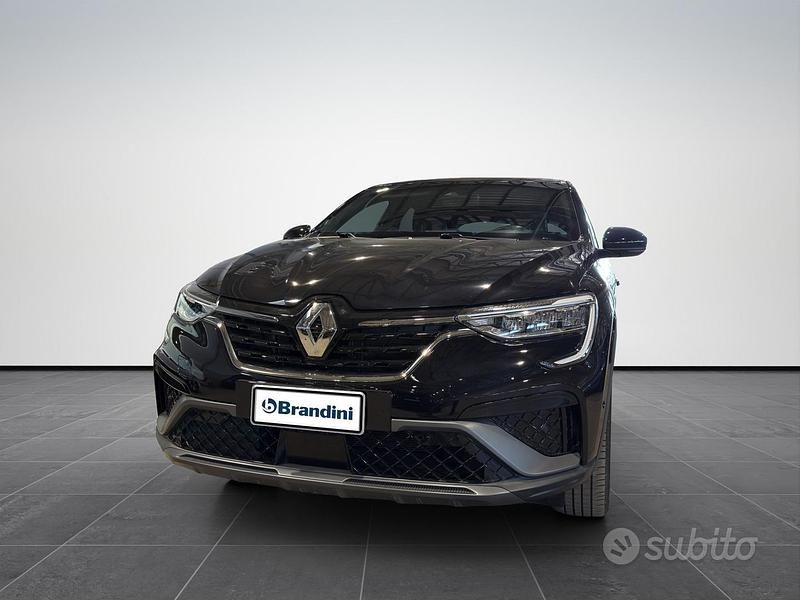 Usata Renault Arkana Engineered 94 CV (69 kW) 2022 Nero SUV