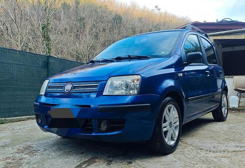 Usata Fiat Panda Dynamic 60 CV (44 kW) 2009 Blu Utilitaria