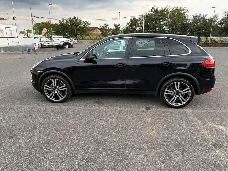 Usado Porsche Cayenne 250 CV (183 kW) 2014 Negro SUV