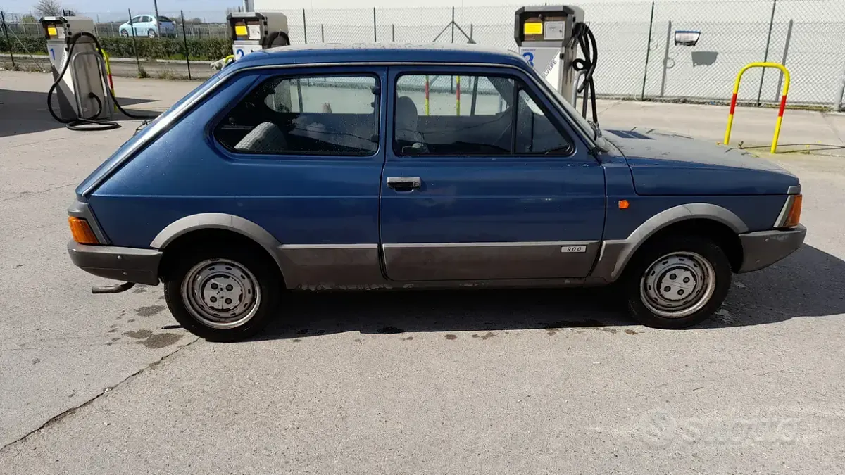 Usata Fiat 127 45 CV (33 kW) 1982 Blu Utilitaria