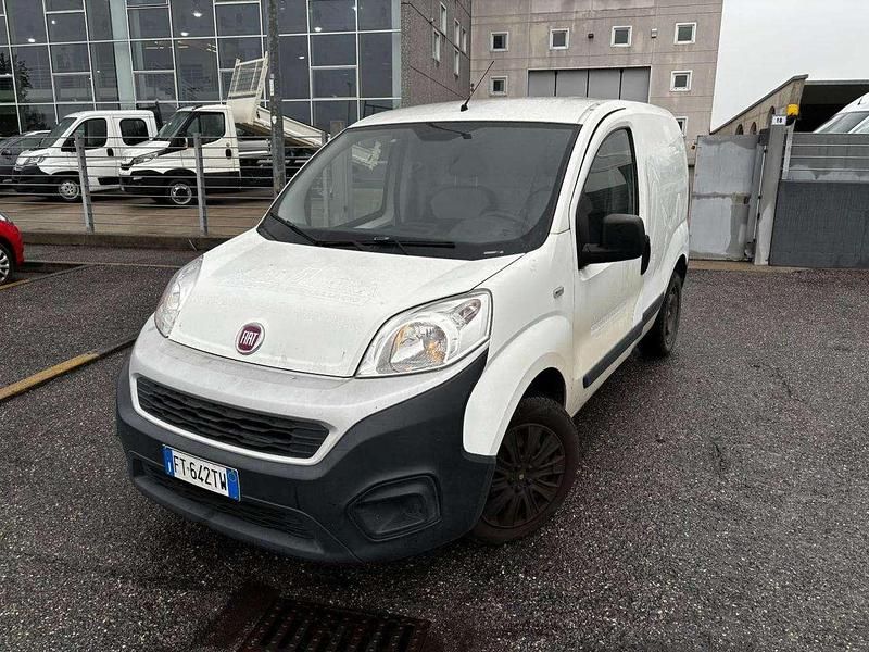 Bianco Usata 2018 Fiat Fiorino Monovolume | 5820 € (Ottimo prezzo) - Immagine 1/4