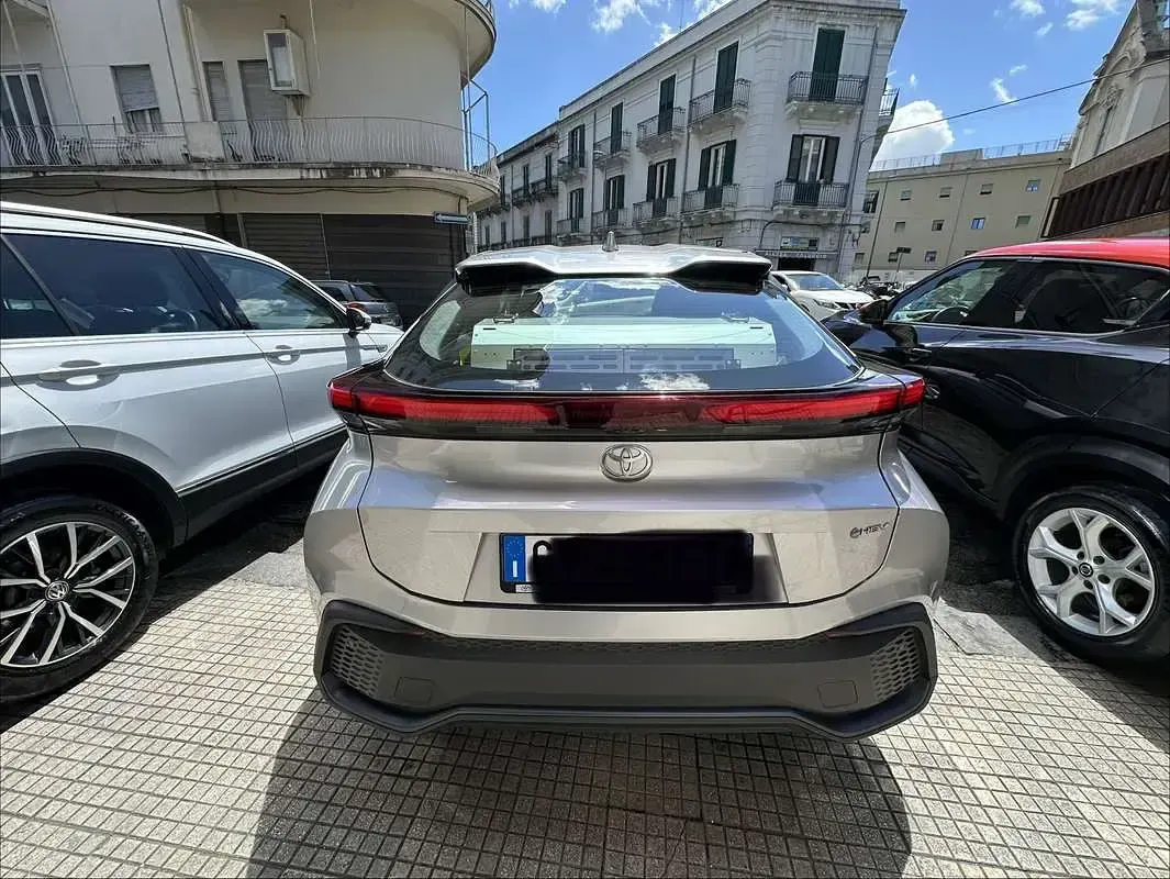 Usata Toyota C-HR Active 98 CV (72 kW) 2024 SUV
