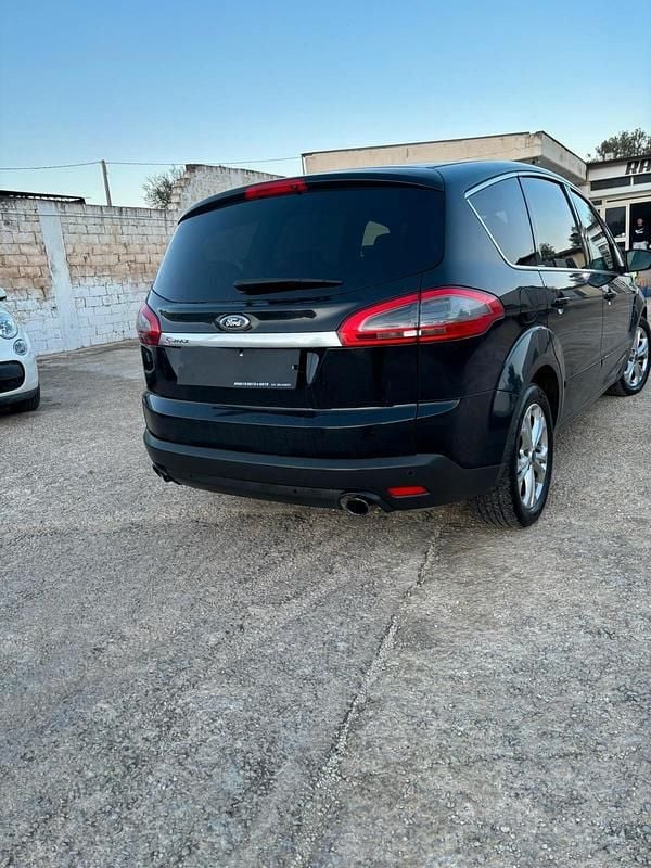 Usata Ford S-MAX Titanium 200 CV (147 kW) 2012 Nero Monovolume