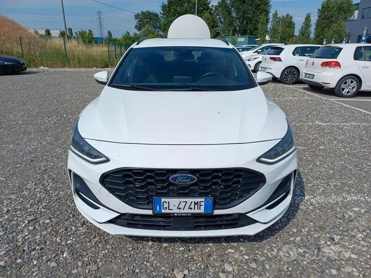 Usata Ford Focus Titanium S 120 CV (88 kW) 2022 Bianco Station wagon