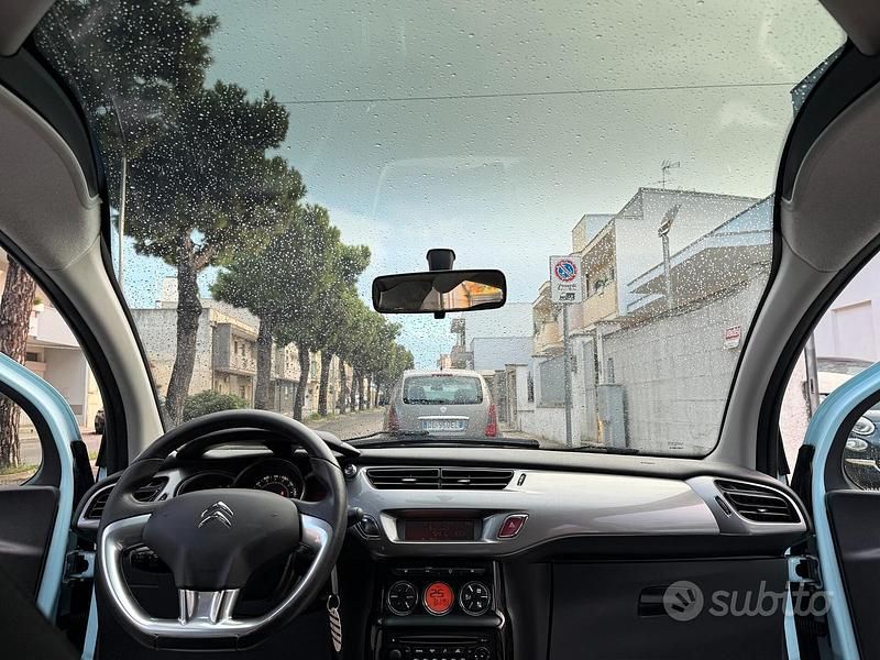 Usata Citroën C3 Exclusive 68 CV (50 kW) 2010 Blu Berlina