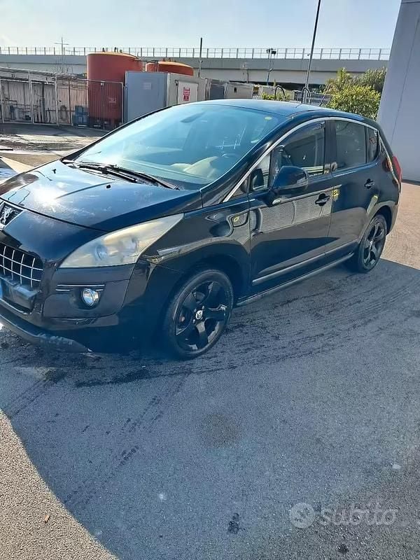 Usata Peugeot 3008 112 CV (82 kW) 2011 Nero Station wagon