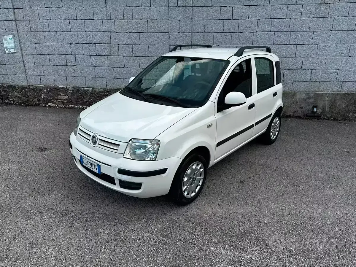Usata Fiat Panda Active 60 CV (44 kW) 2010 Utilitaria