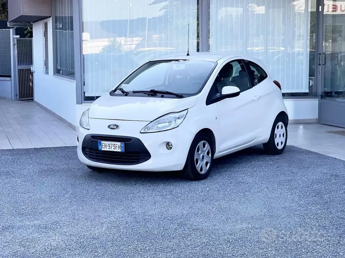 Usata Ford Ka 69 CV (50 kW) 2011 Bianco Utilitaria