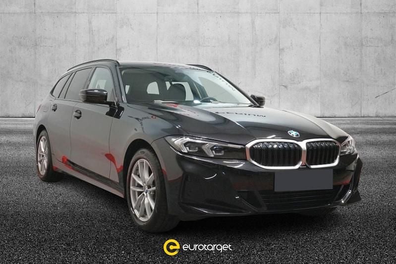 Usata BMW 320e Comfort Edition 190 CV (139 kW) 2022 Nero metallizzato Station wagon