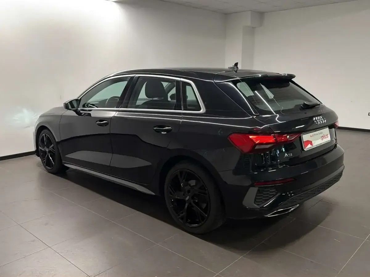 Usata Audi A3 Advanced 150 CV (110 kW) 2022 Nero Berlina
