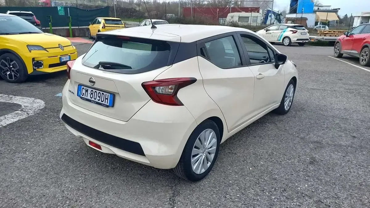 Usata Nissan Micra Acenta 90 CV (66 kW) 2023 Other Utilitaria