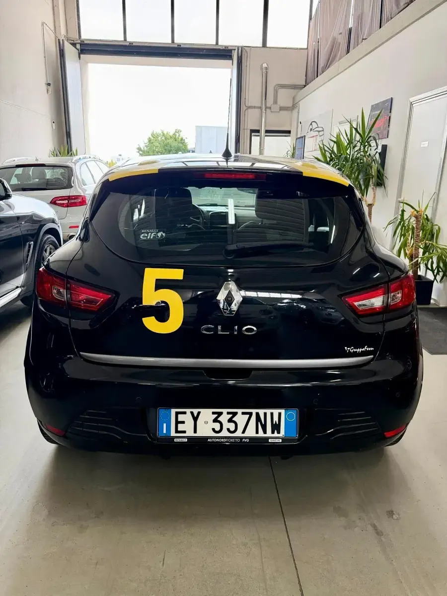Usata Renault Clio IV 73 CV (53 kW) 2015 Nero Berlina