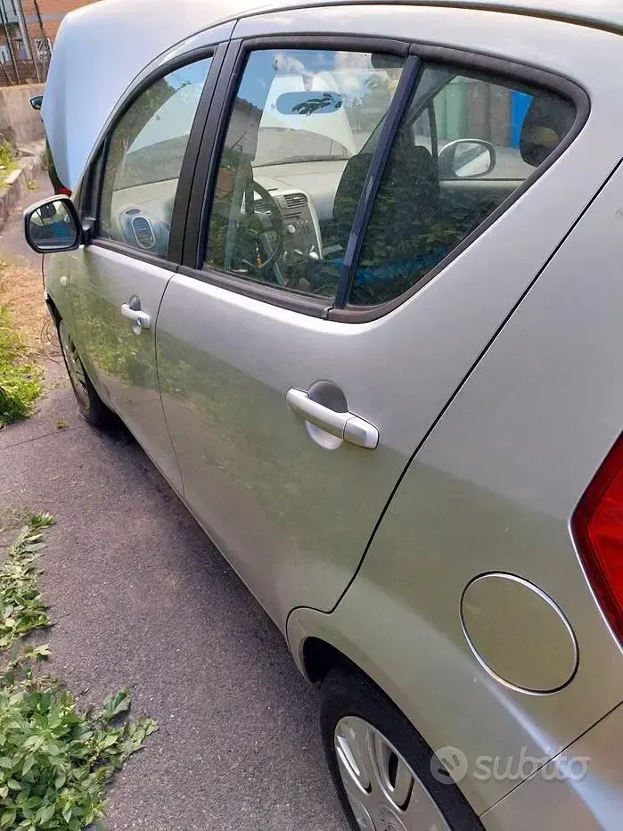 Usata Opel Agila Enjoy 86 CV (63 kW) 2009 Grigio Utilitaria