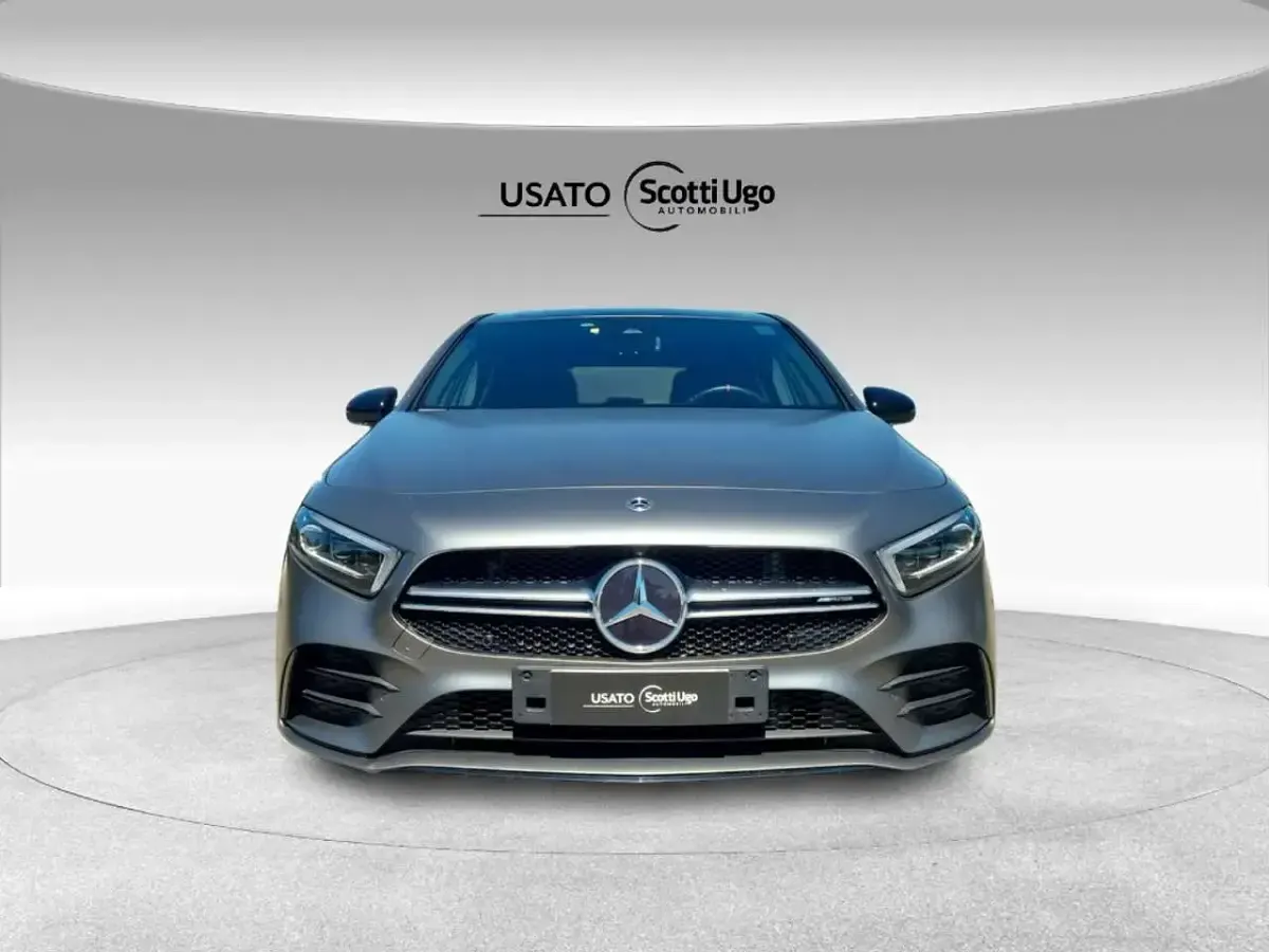 Usata Mercedes A35 AMG AMG 306 CV (225 kW) 2021 5k grigio urano Berlina