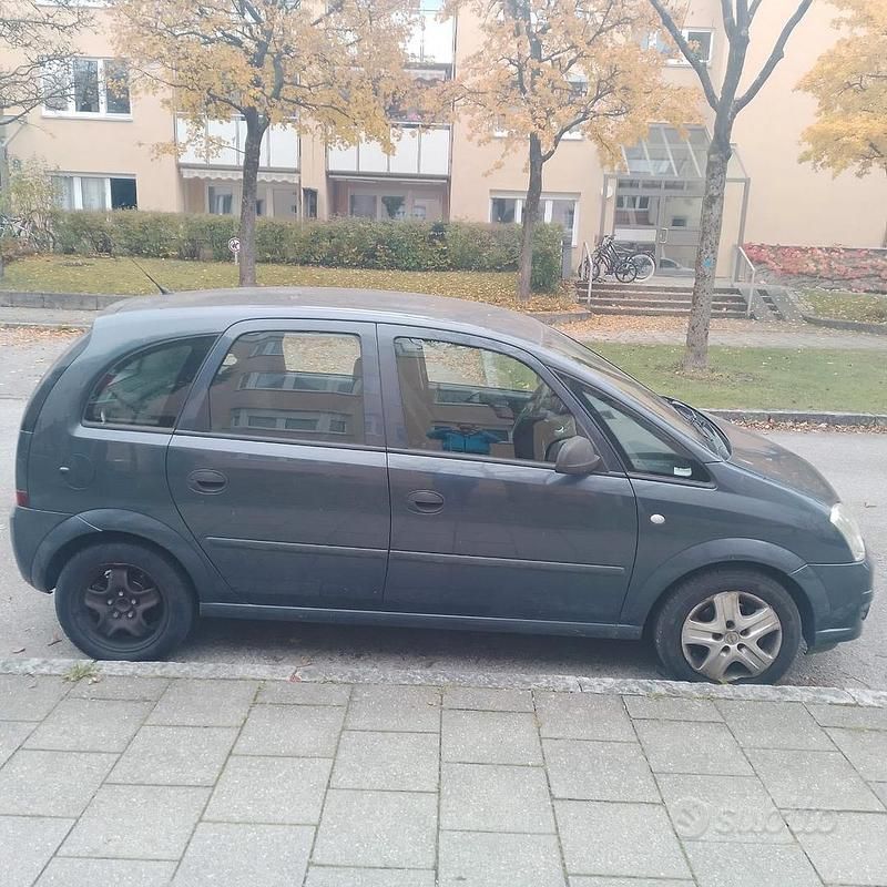 Usata Opel Meriva Enjoy 75 CV (55 kW) 2010 Monovolume