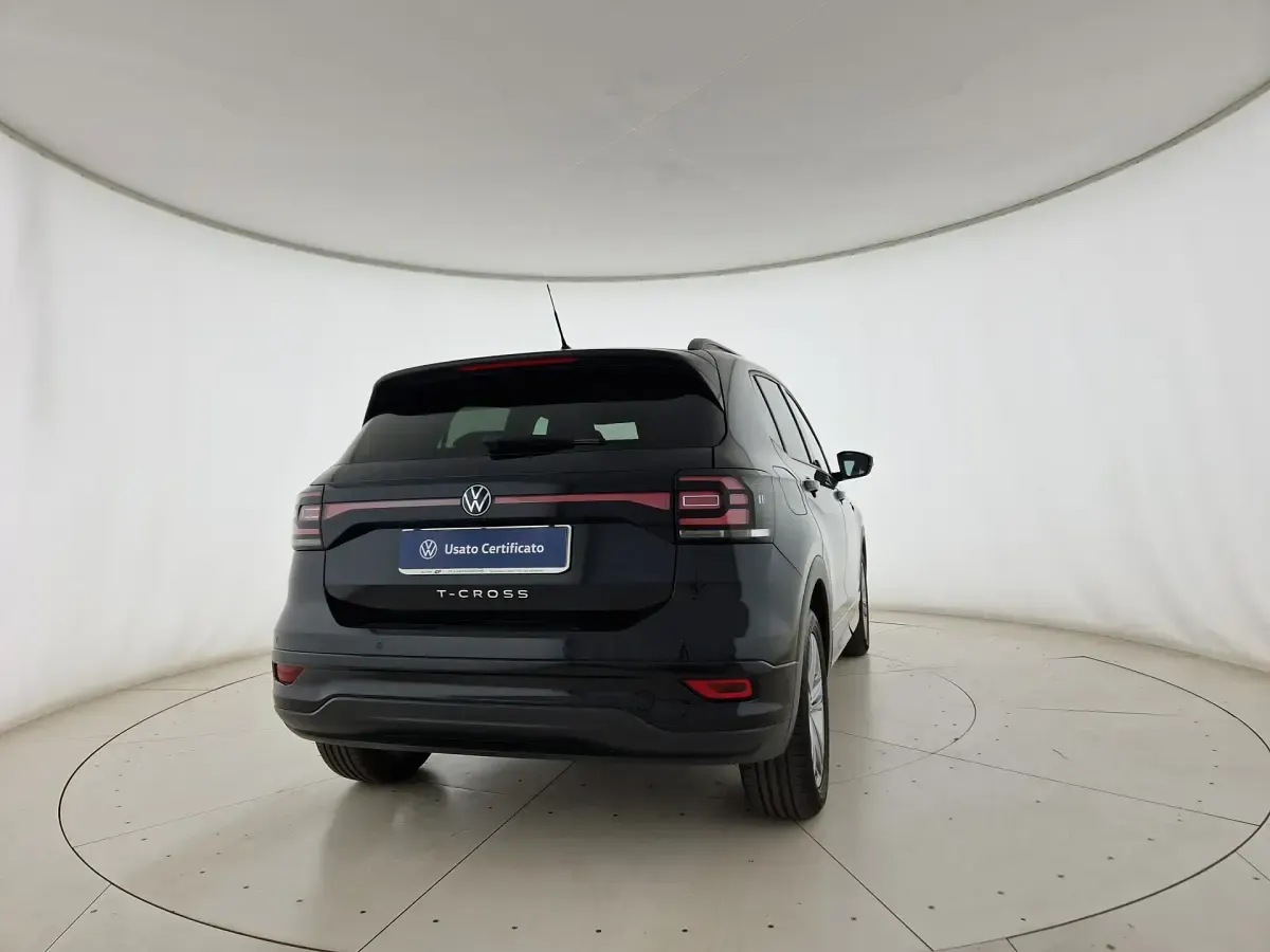Usata VW T-Cross Advance 110 CV (80 kW) 2022 Nero SUV