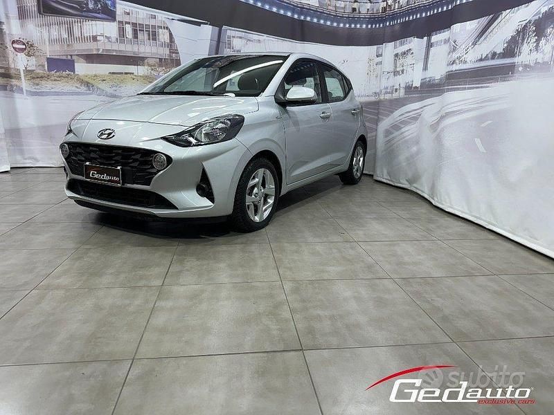 Usata Hyundai i10 Prime 67 CV (49 kW) 2022 Grigio Utilitaria