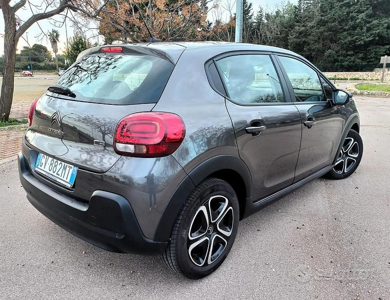 Usata Citroën C3 PureTech 83 CV (61 kW) 2024 Grigio Berlina