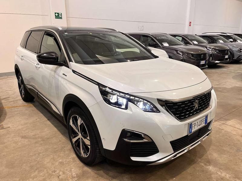 Usata Peugeot 5008 GT-line 120 CV (88 kW) 2018 Bianco SUV