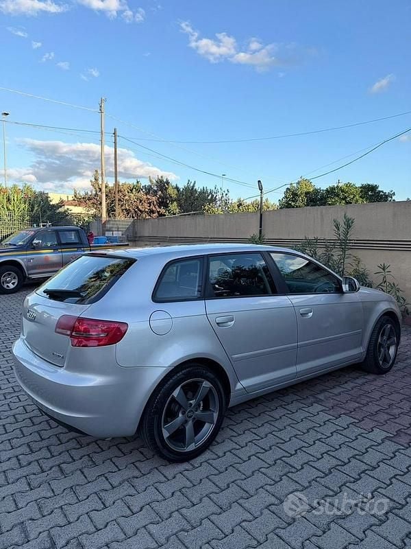 Usata Audi A3 Sport 105 CV (77 kW) 2010 Grigio Utilitaria