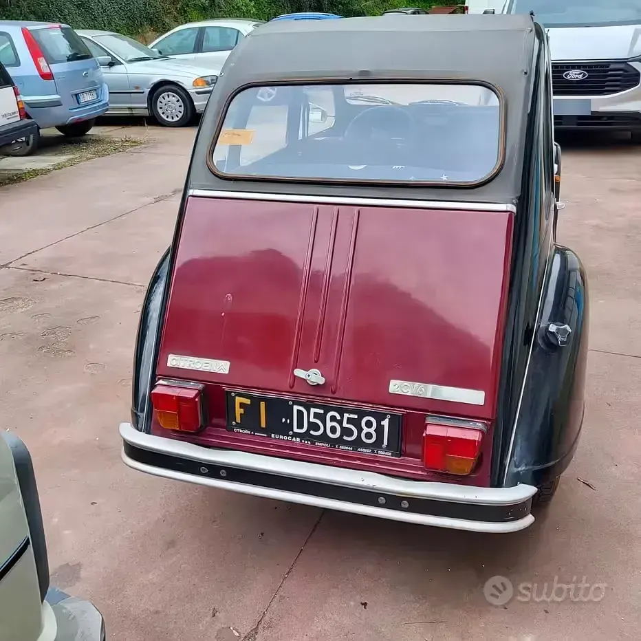 Usata Citroën 2CV 29 CV (21 kW) 2024 Nero Berlina