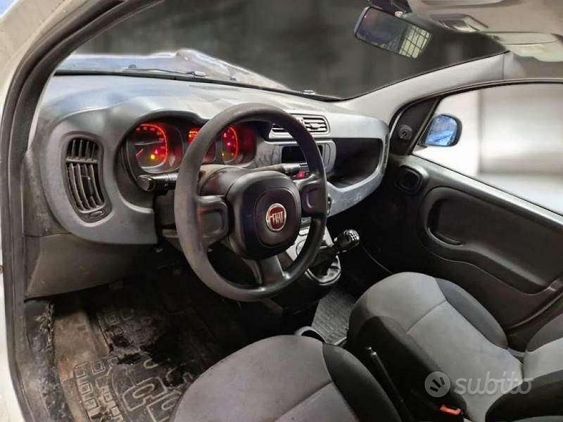 Usata Fiat Panda Pop 69 CV (50 kW) 2018 Bianco Utilitaria