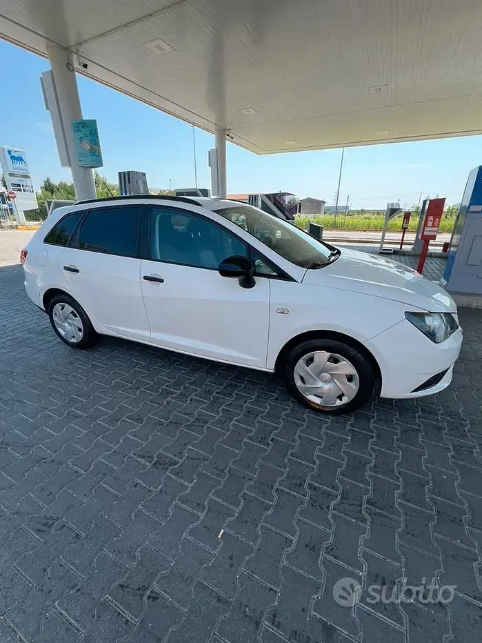 Usata Seat Ibiza ST 105 CV (77 kW) 2012 Bianco Station wagon