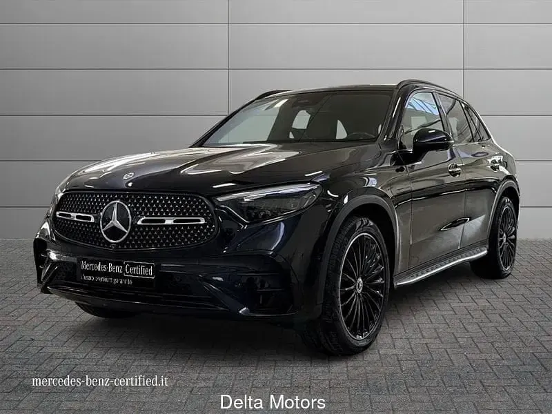 Begagnad Mercedes GLC220 AMG Line Premium Plus 197 HK (144 kW) 2023 SUV