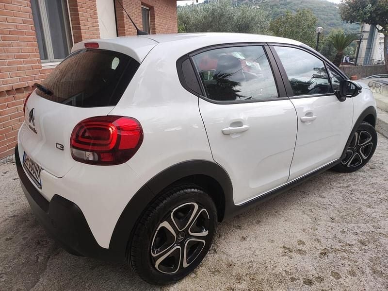 Usata Citroën C3 Feel 102 CV (75 kW) 2021 Bianco Utilitaria