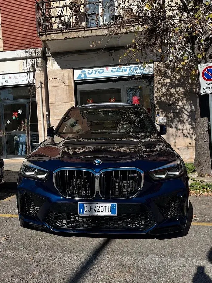 Usado BMW X5 M Sport Line 600 HP (441 kW) 2022 Azul SUV