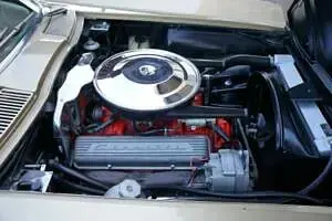 Usata Chevrolet Corvette Stingray 300 CV (220 kW) 1963 Oro Coupé
