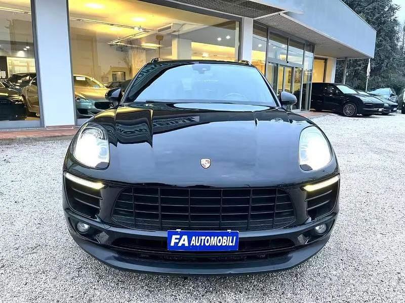 Usata Porsche Macan 258 CV (189 kW) 2016 Nero SUV
