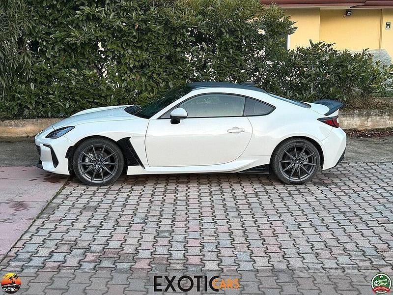 Usata Subaru BRZ Premium 234 CV (172 kW) 2023 Grigio Coupé