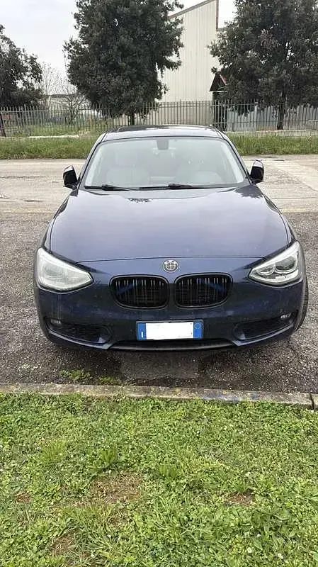 Usata BMW 118 143 CV (105 kW) 2014 Utilitaria