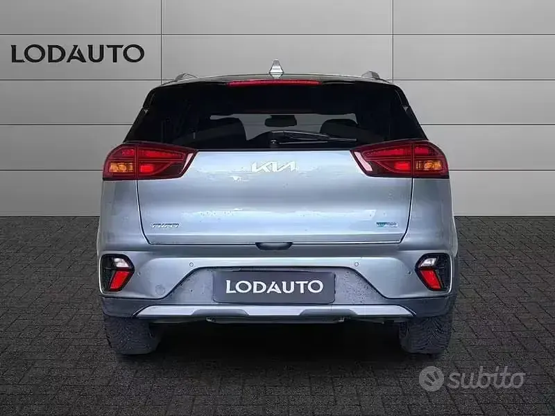 Usata Kia Niro Style 141 CV (103 kW) 2021 Grigio SUV